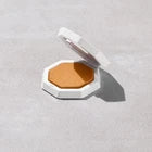 Fenty Beauty Demi Glow Highlighter 06 Rich Hunnie – Light-Diffusing Radiance for Deep Skin Tones