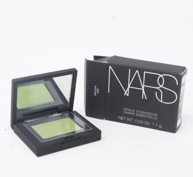 NARS Single Eyeshadow – Matcha 1.1g | Matte Lime Green Compact Eye Shadow