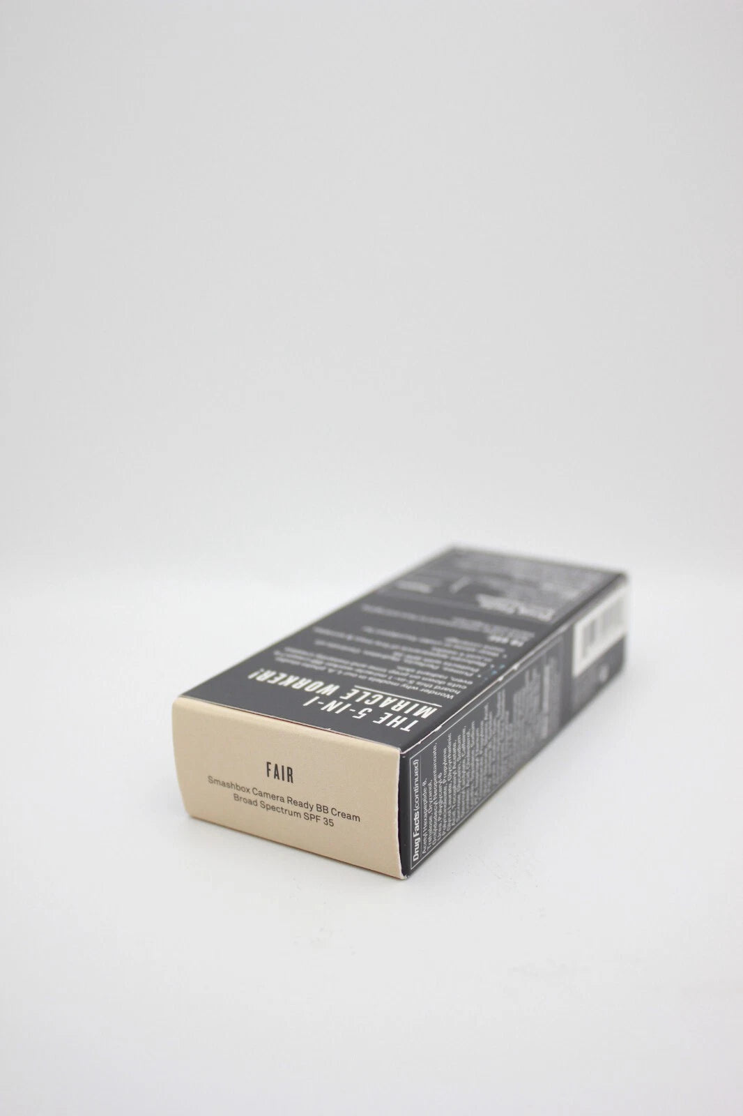 Smashbox Camera Ready BB Cream in Fair – Lightweight Hydrating BB Cream with SPF & Natural Coverage