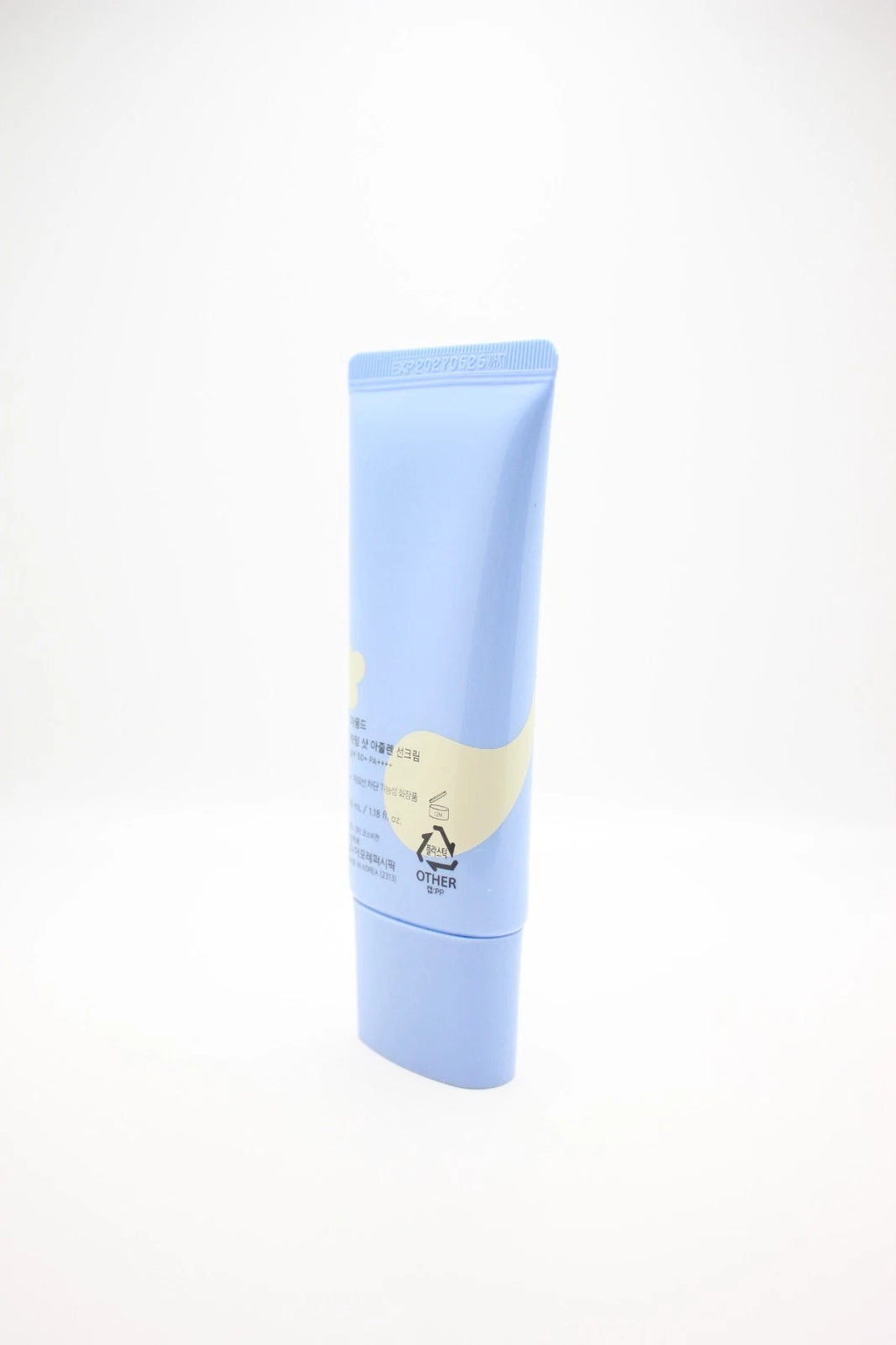 Mamonde Calming Shot Azulene Sun Cream – Soothing SPF Facial Sunscreen for Sensitive Skin with Lightweight Hydration