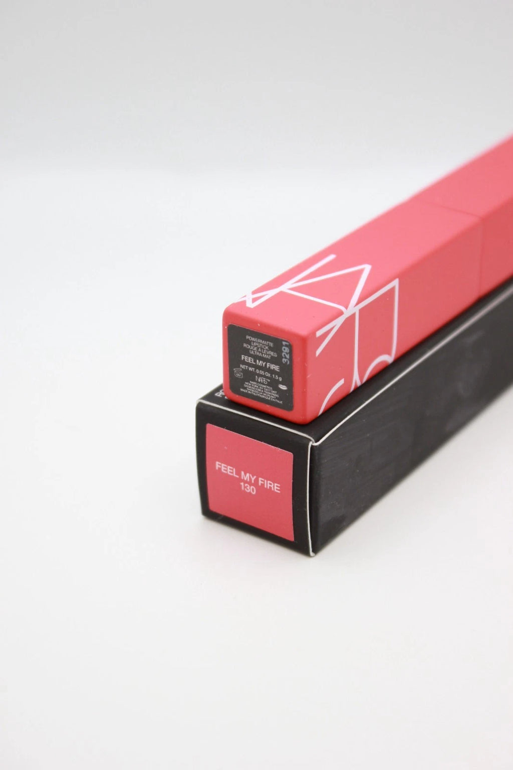 NARS Powermatte Lipstick Feel My Fire 130 | Long-Lasting High-Pigment Matte Lipstick