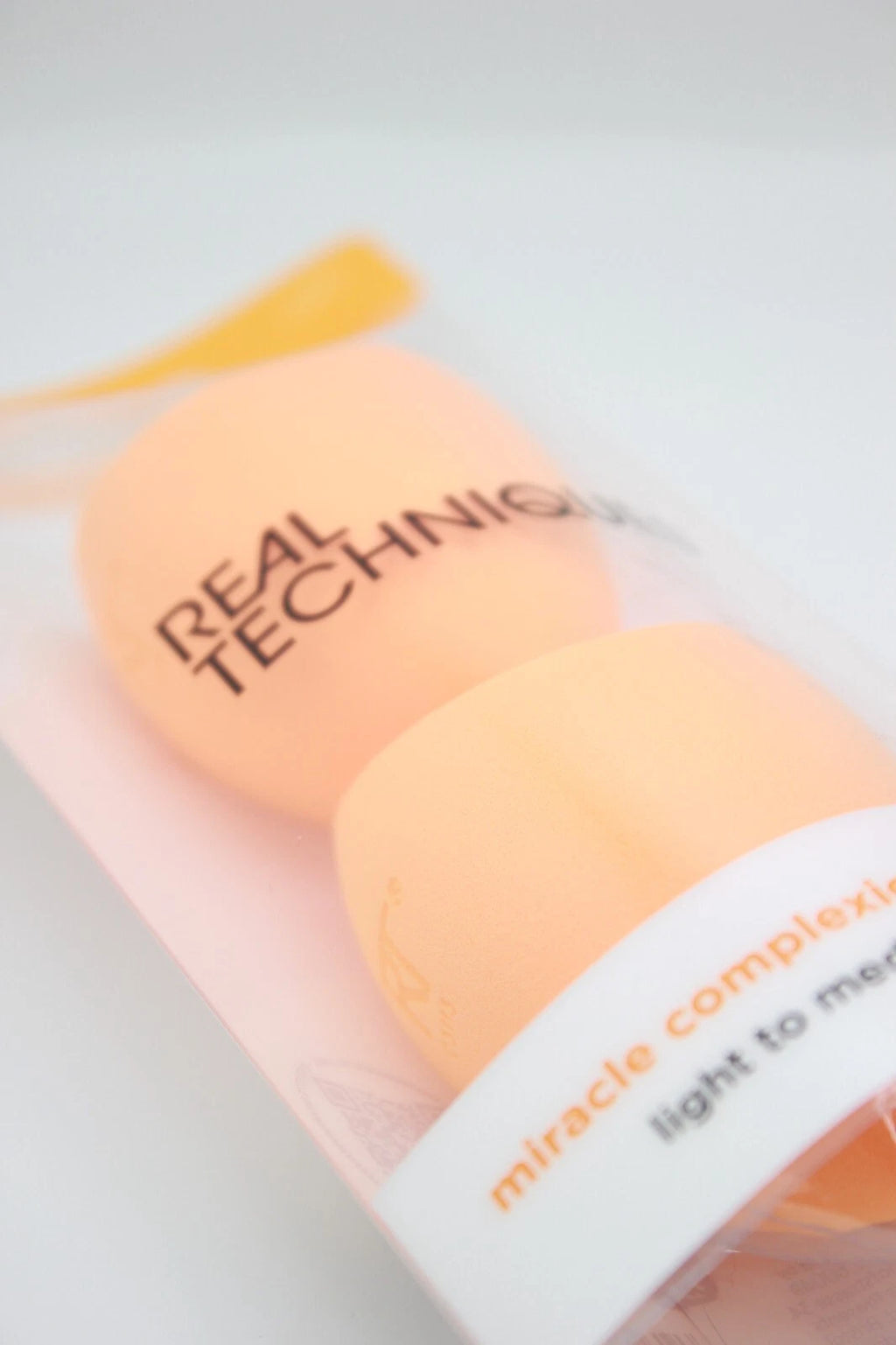 Real Techniques Miracle Complexion Sponges Duo (2 Pack) | Beauty Blender Makeup Sponges for Flawless Blend